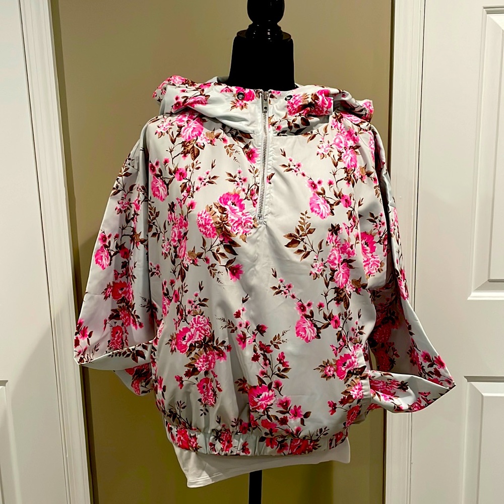 F21 lightweight track jacket - sz S